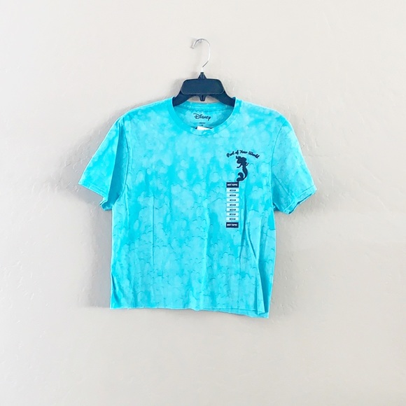 Hot Topic Tops - 🖤4/$25🖤 Hot Topic Disney Mermaid Rain Wash Crop Tshirt